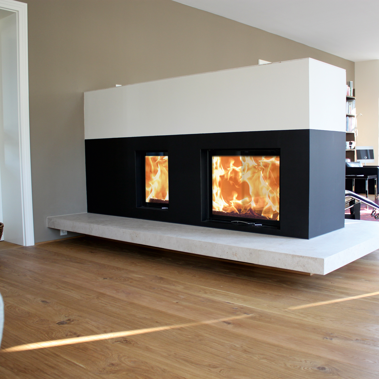 Kamineinsätze 45x57 K 2.0 und 80x64 S II 2.0 Ambiente Foto